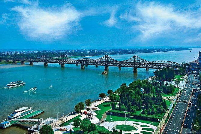 Private Dandong City Day Tour:Hushan Great Wall,Yalu River Broken Bridge,Border - The Authentic Experience from Reviews