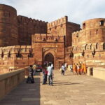 Private Day Tour Of Taj Mahal And Agra Fort By Superfast Train All Inclusive - The Authenticity and Guide’s Role