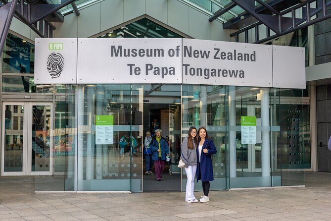 PRIVATE Full Day guided tour of Wellington including Te Papa Tour - Exploring Wellington’s Top Stops