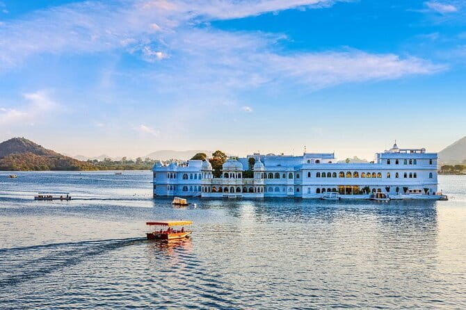 Private Full Day Udaipur Sightseeing Tour with Optional Guide - What Does It All Mean for You?