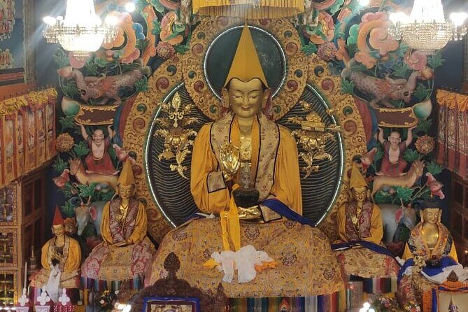 Private Guided Half Day Tour to Jamchen and Kapan Monastery - Transportation and Convenience