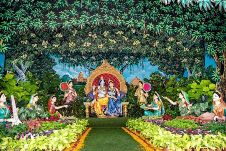 Private Guided Mathura & Vrindavan Tour by Car from Delhi - Practical Details and Tips