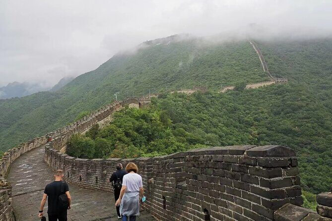 Private Half-Day Beijing Mutianyu Great Wall Tour Cable Car and Slide - Who Is This Tour Best For?