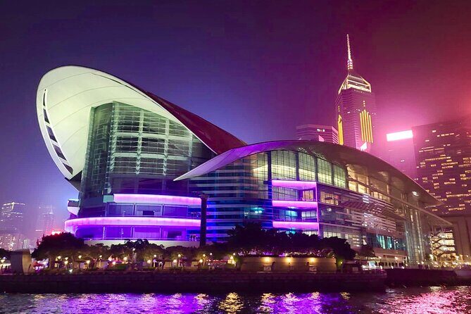 Private Night Harbour Boat Cruise in Hong Kong (15 people max) - The Overall Experience