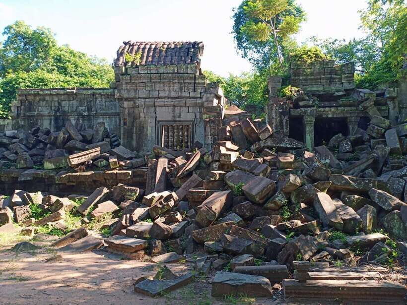 Private One Day Trip To Banteay Srei, Beng Mealea and Rolous - Why Choose This Tour?