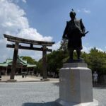 Private Osaka Castle and Hokoku Shrine with Local Guide - What Makes This Tour Stand Out?
