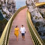 Private Scenic Tour from Hoi An to Ba Na Hills and Golden Bridge - Transportation and Group Dynamics