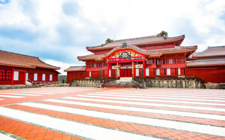 Private shore excursion : Naha Okinawa Shuri Castle & Garden - Analyzing the Tour’s Value
