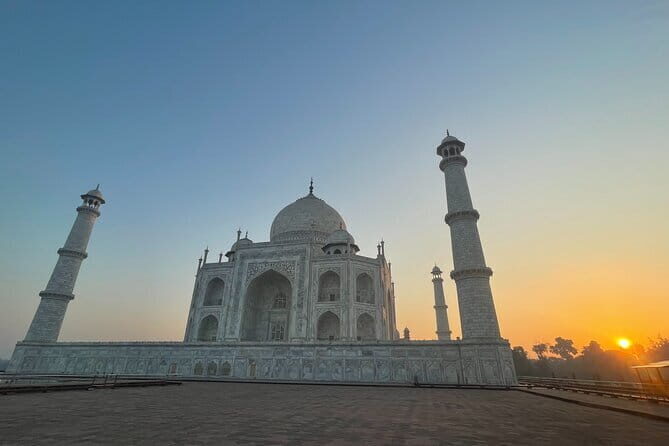 Private Sunrise Taj Mahal Tour  " Round Trip from Delhi by Car " - What Makes This Tour Stand Out?