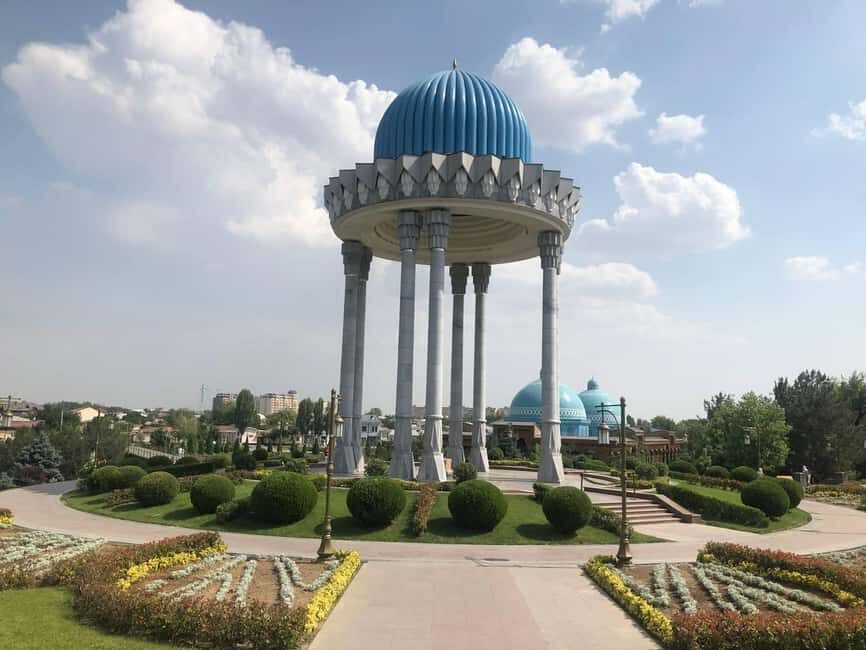 Private Tashkent city & Food tour with John - Evening Vibes: Broadway, Art, and Souvenirs