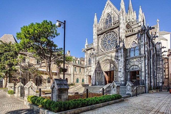 Private Tour to Golden Bridge Ba Na Hills in Da Nang Vietnam - What Makes This Tour Stand Out?