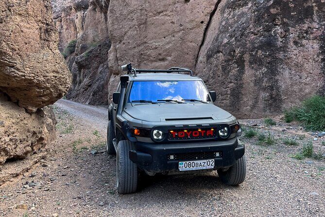 Private Tour to Hard-to-Reach Places of the Charyn Canyon - Who Is This Tour Best For?