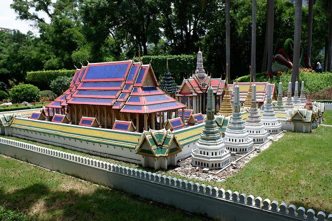 Private Tour: Window of the World Theme Park in Shenzhen - Is It Worth the Price?