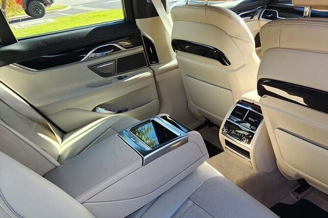 Private Transfer CBD to Melbourne Airport (Sedan, SUV, or Van) - The Booking & Preparation Process