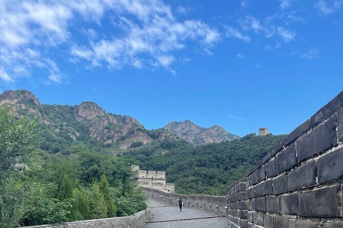 Private Transport to Beijing Suburban Scenic Spots - Why Choose Private Transport for Beijing’s Suburban Spots?