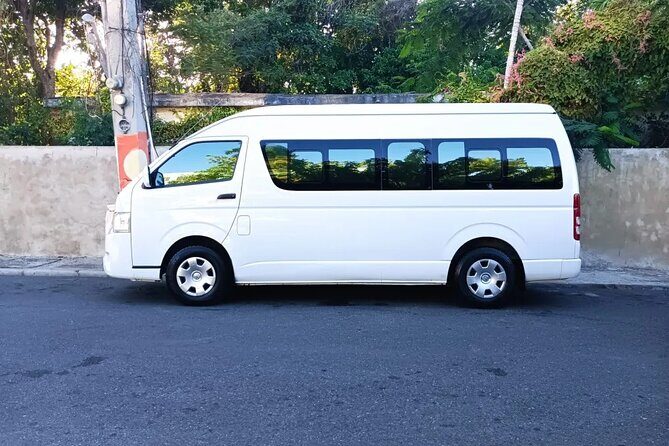 Private VIP & Minivan Airport Transfer Service To/From La Romana - Booking and Convenience