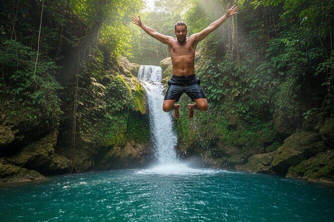 Puerto Plata: Adventure in the 27 Waterfalls and Safari by Jeep - The Role of Guides and Safety