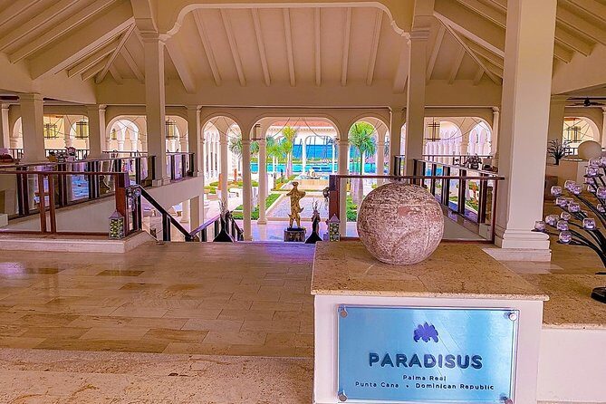 Punta Cana Airport to PARADISUS PALMA REAL in Punta Cana R/T - Overview of the Transfer Experience