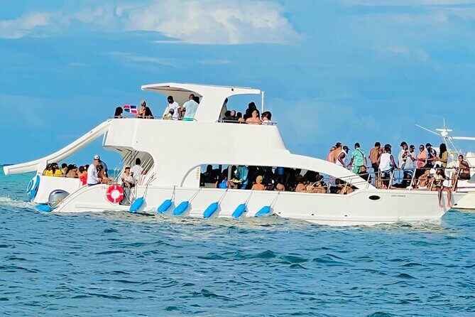 Punta Cana Hip Hop Party Boat with Snorkeling & Unlimited Drinks - The Value of the Tour