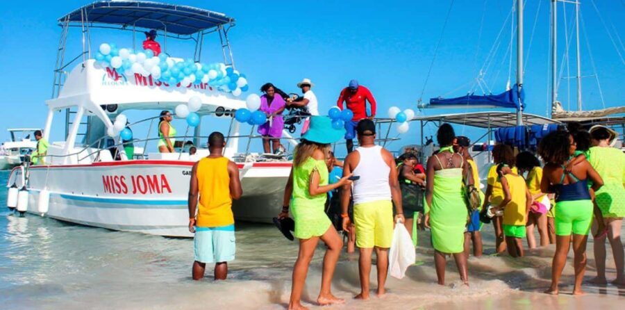 Punta Cana: Jelouma Party Boat with Round-Trip Transfers - The Itinerary: What to Expect from Start to Finish
