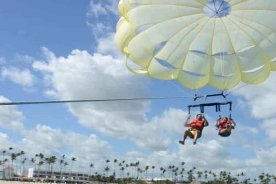 Punta Cana: Parasailing Adventure with Hotel Transfers - Authentic Insights from Reviews