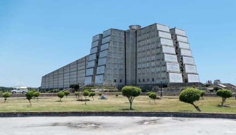 Punta Cana: Santo Domingo Colonial City Tour with Lunch - Transportation, Duration, and Group Experience