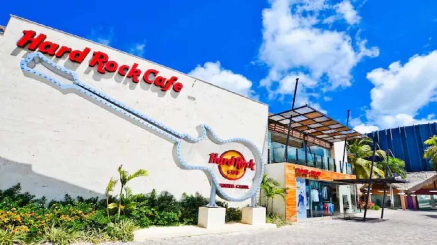 Punta Cana: Shopping Tour with Tastings and Pickup - Why This Tour Offers Good Value