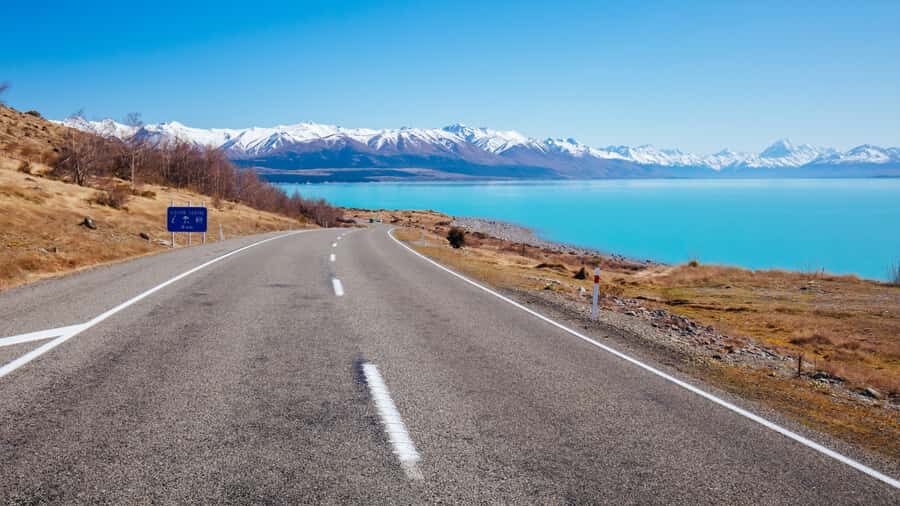 Queenstown: Private Day Trip to Lake Tekapo, Pukaki & More - Highlights of the Tour