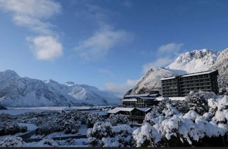 Queenstown to Mt Cook guided overnight tour - Final Thoughts: Who is This Tour Best For?