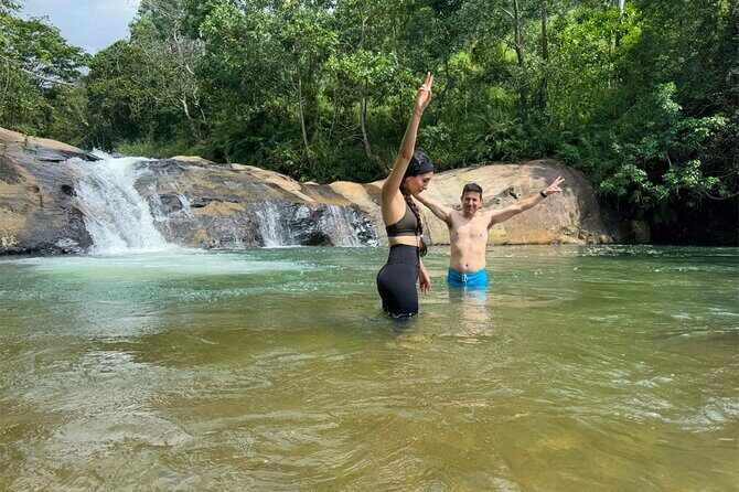 Ravana and Diyaluma Falls Tour with Natural Pool and Local Lunch - Exploring the Itinerary in Detail