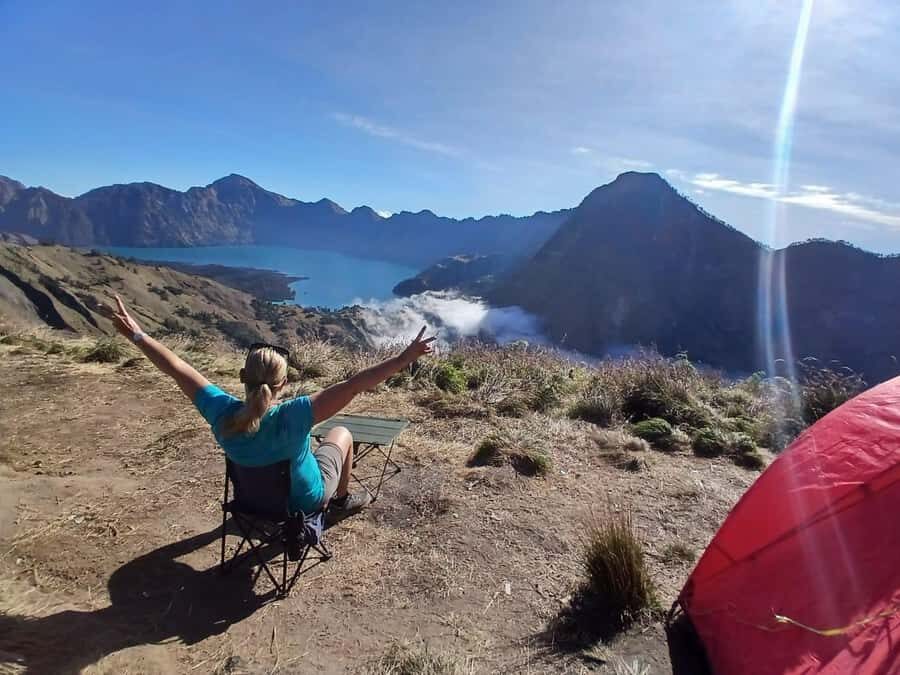 Rinjani 3D2N: Summit & Segara Anak Lake Adventure - Guides and Group Dynamics
