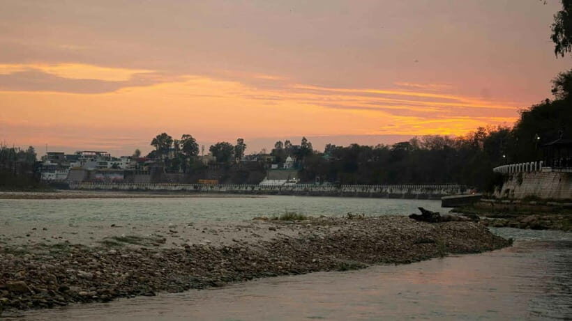 Rishikesh: Guided Bike Tour with Spirituality and Adventure - Exploring the Landmarks: What You’ll See and Feel