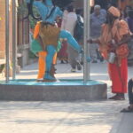 Rishikesh: Walking Tour with Lakshman Jhula & Ganga Aarti - Attending the Ganga Aarti at Sunset