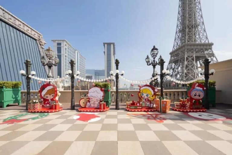 Romantic Encounters with Your Beloved at The Parisian Macao - The Experience Atmosphere
