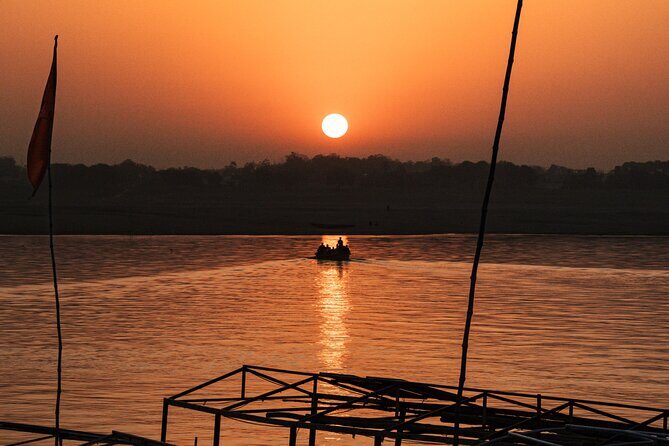 Romantic Sunrise Boat with Live Banaras Gharana Classical music - Who Should Book This Tour?