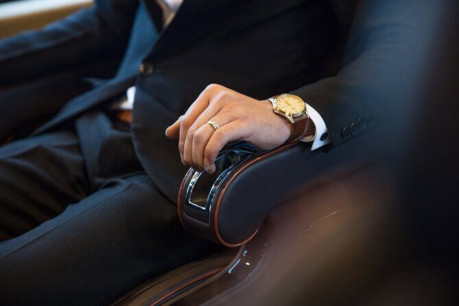 Rosa Eco Bus Luxury Transfer Ha Long to Ha Noi - Why It’s Good Value for Money