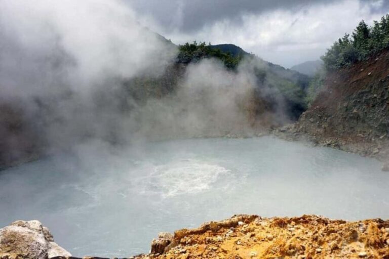 Roseau: Boiling Lake Challenge Hiking Tour with Local Guide - The Practicalities: What You Need to Know