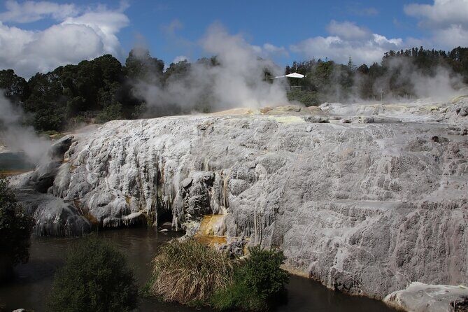 Rotorua Full Day Adventure in Glowworm Cave and Redwoods - Why This Tour Offers Great Value