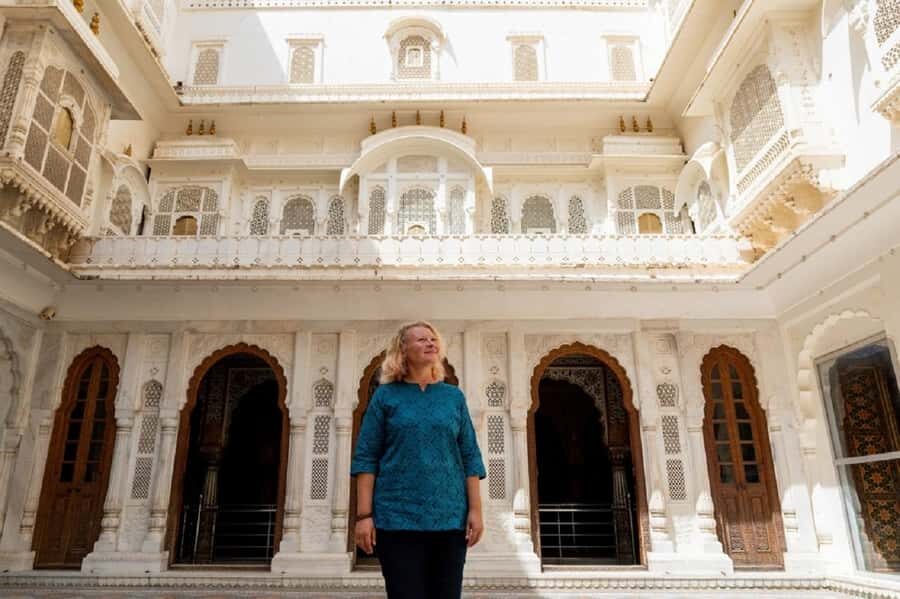 Royal Bikaner: Guided Full-Day City Tour with Hotel Pickup - Exploring the Itinerary in Detail
