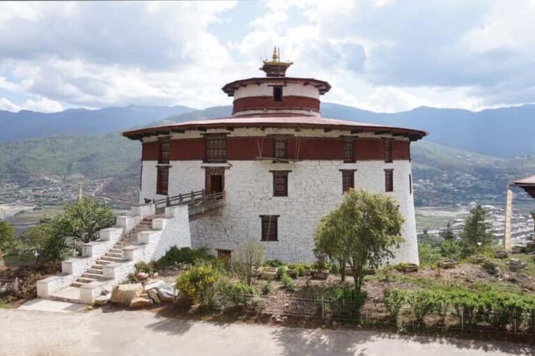 Royal Heritage & Modern Bhutan Tour  5 Days / 4 Nights - Practical Details and Experiences