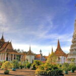 Royal Palace, S-21 Genocide, National Museum & Killing Field - Wat Phnom: The City’s Centerpiece and Origin of Phnom Penh
