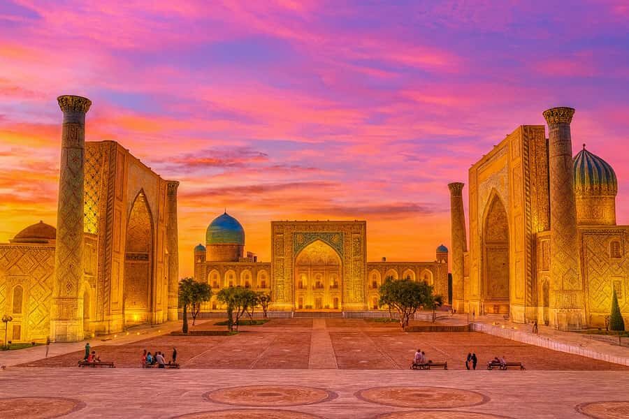 Samarkand: Historical Monuments Group Walking Tour - What Makes This Tour Stand Out?