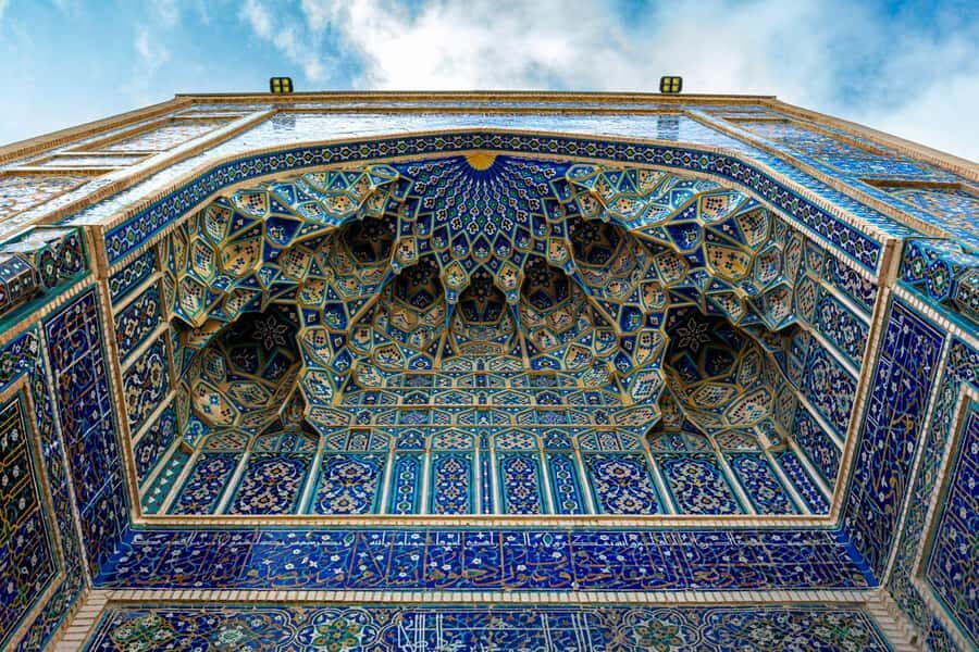 Samarkand: Private City iPhone Photography Tour - Detailed Breakdown of the Itinerary