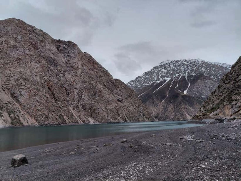 Samarkand: Tajikistan Seven Lakes Day Trip with Guide - Transport, Price, and Group Dynamics