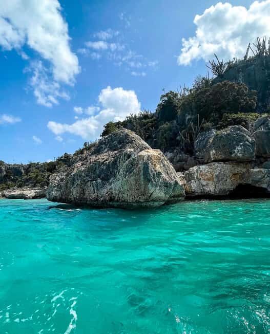 Santo Domingo: Bahia de las Aguilas VIP Paradise  2 Days All-Inclusive - Transportation, Group Size, and Value