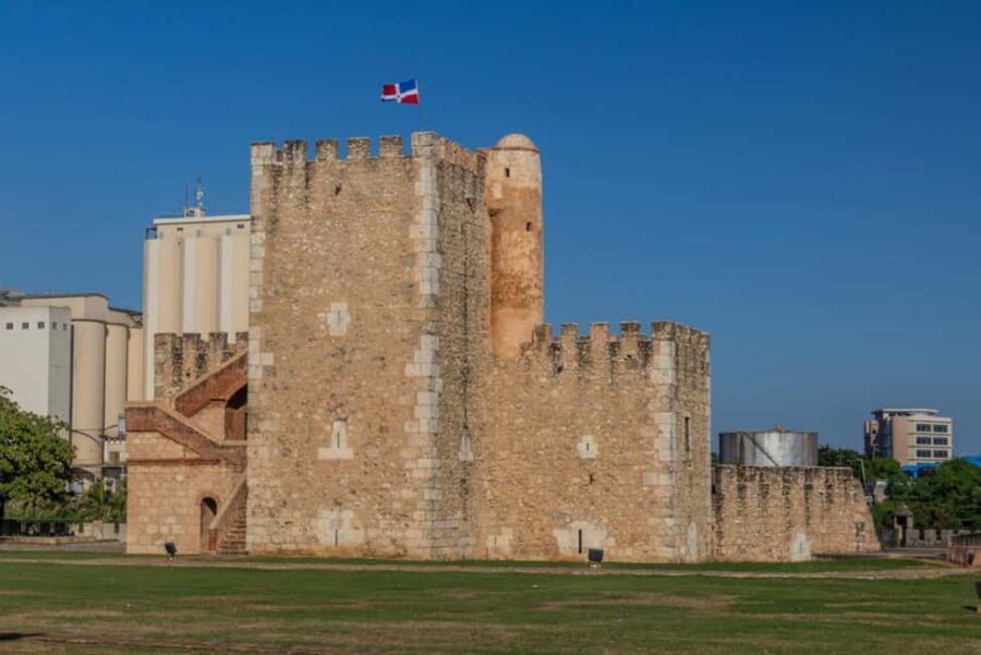 Santo Domingo: Family-Friendly Private Walking Tour - Practical Details and What’s Included