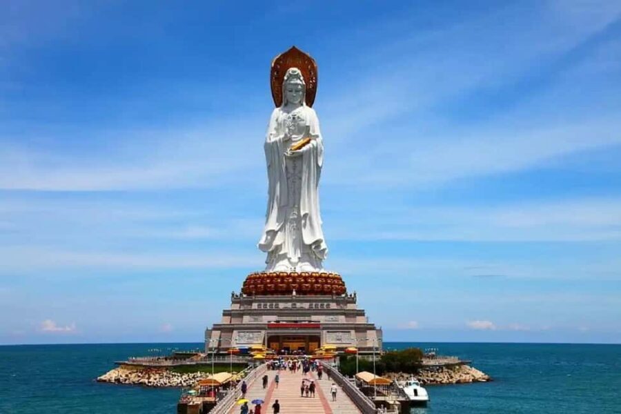 Sanya: Nanshan Temple and Xiaodongtian Day Trip with Lunch - Who Should Consider This Tour