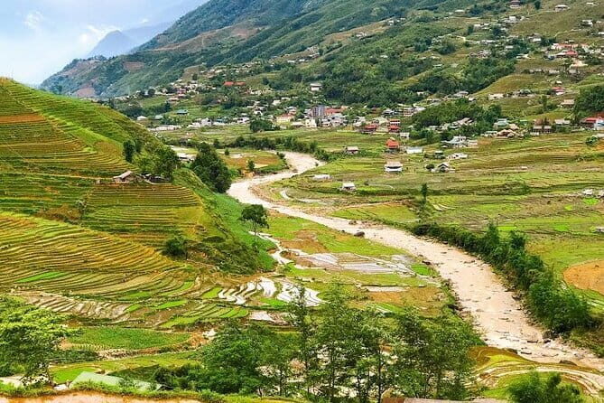 Sapa 2 Days Trekking Tour from Hanoi by Bus & Homestay Overnight - Why This Tour Is a Good Deal
