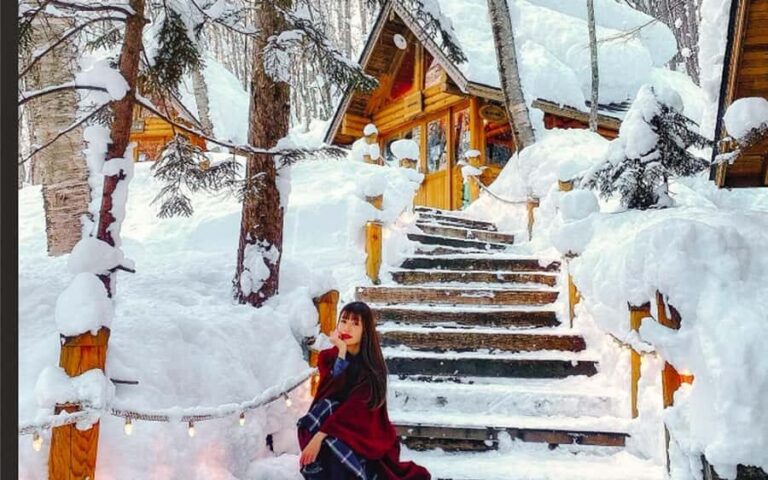 Sapporo: Asahiyama Zoo and Shirahige Falls Trip /w Pickup - Why Choose This Tour?