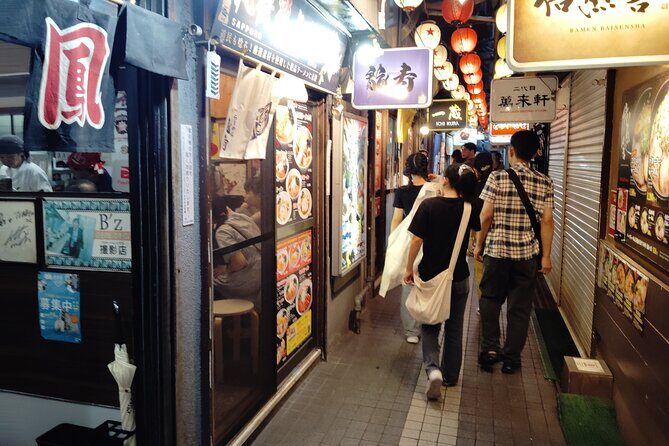Sapporo: Night Ramen Crawl Through the Famous Yokocho Alley - In-Depth Look at the Ramen Crawl Experience
